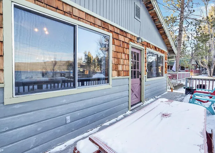 Lakefront Family Cabin By Big Bear Vacations